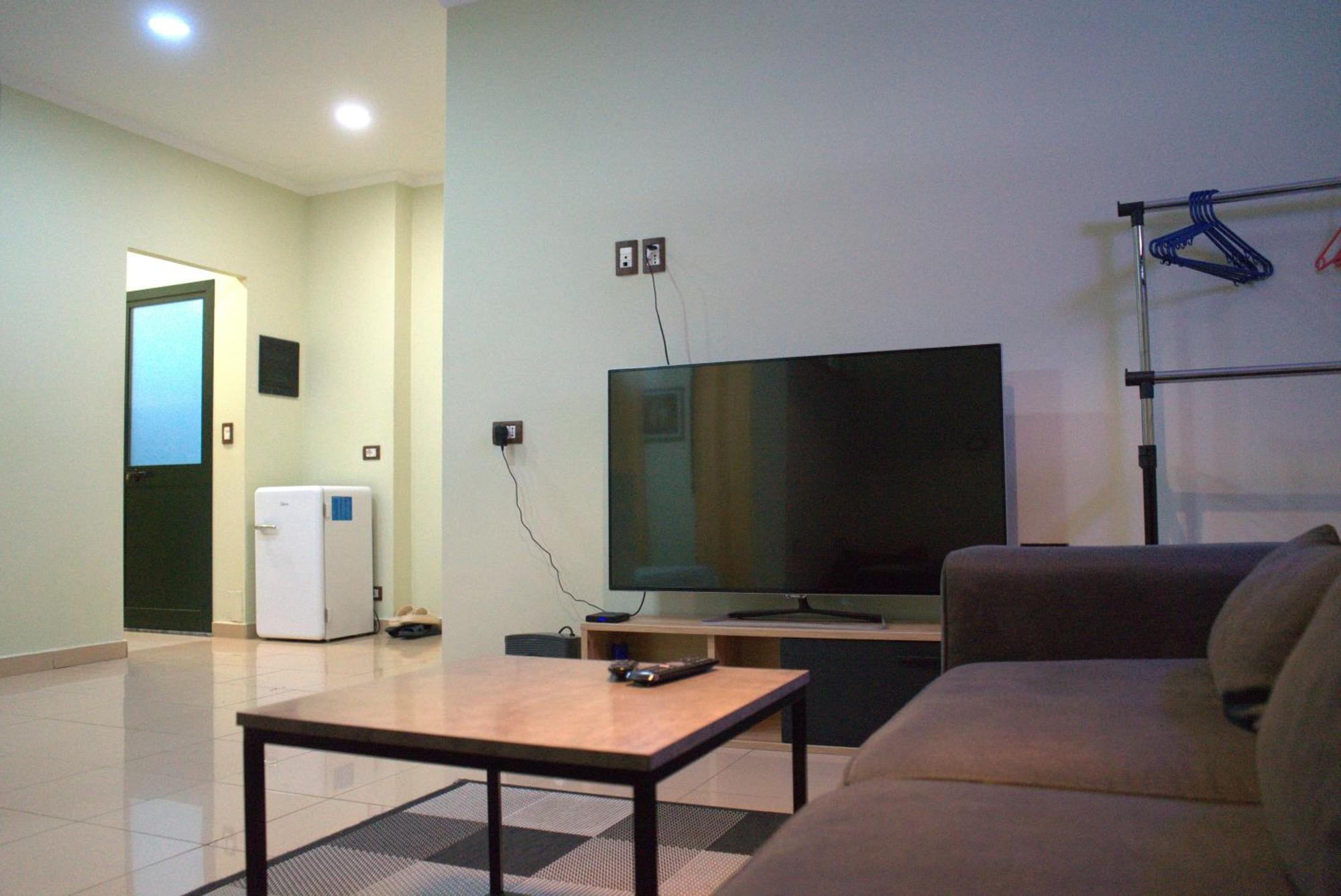 The Prism Apartment Тирана Экстерьер фото