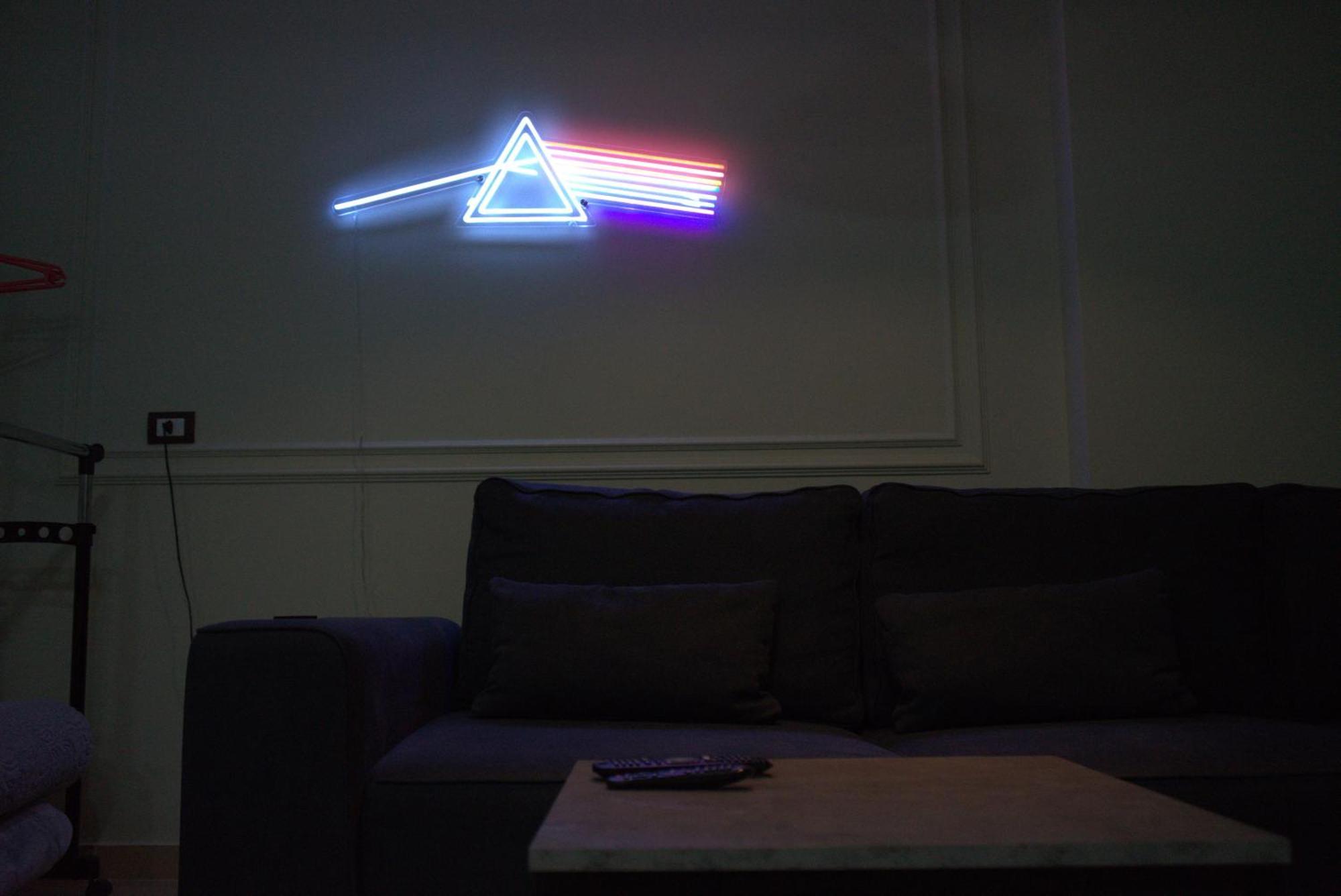 The Prism Apartment Тирана Экстерьер фото